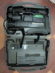 Продам плечевую видеокамеру Panasonic M-3500